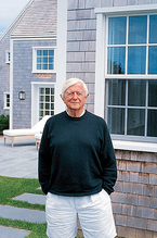 Wikimedia Commons/Ryan R. Miner