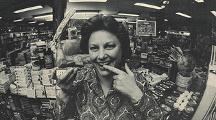 From the October 16, 1972 issue of New York Magazine. Photo by Dan Wynn.